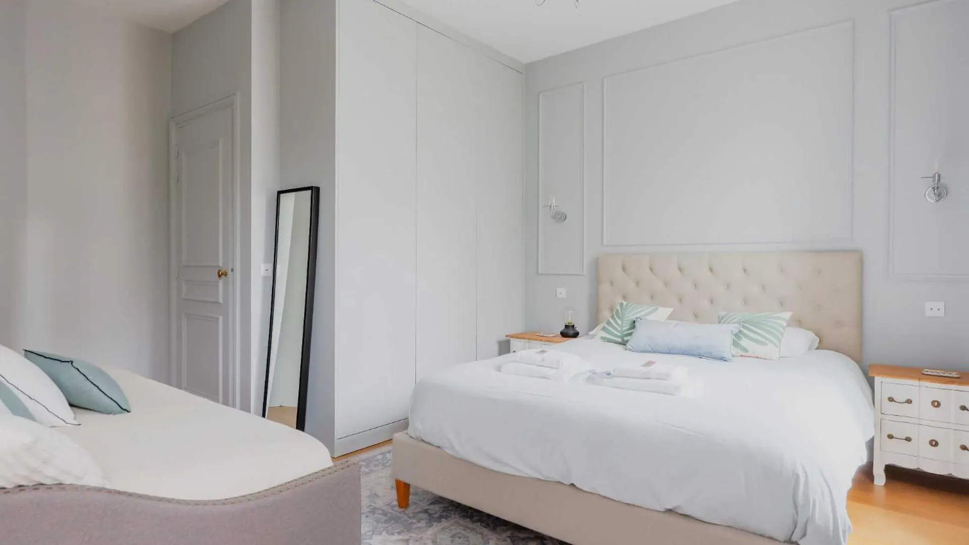 Luxurious Apartment - 4Br-10P- Ternes-Pereire Paris