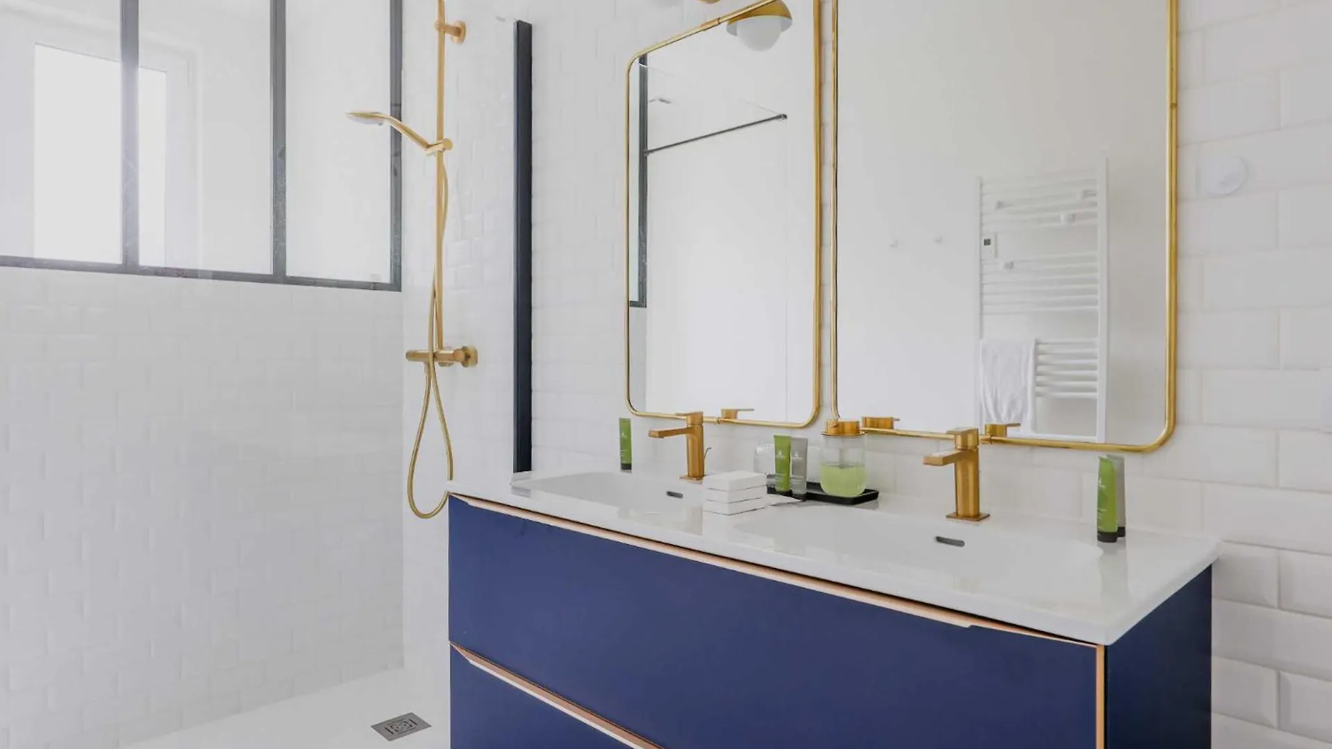 פריז Luxurious Apartment - 4Br-10P- Ternes-Pereire