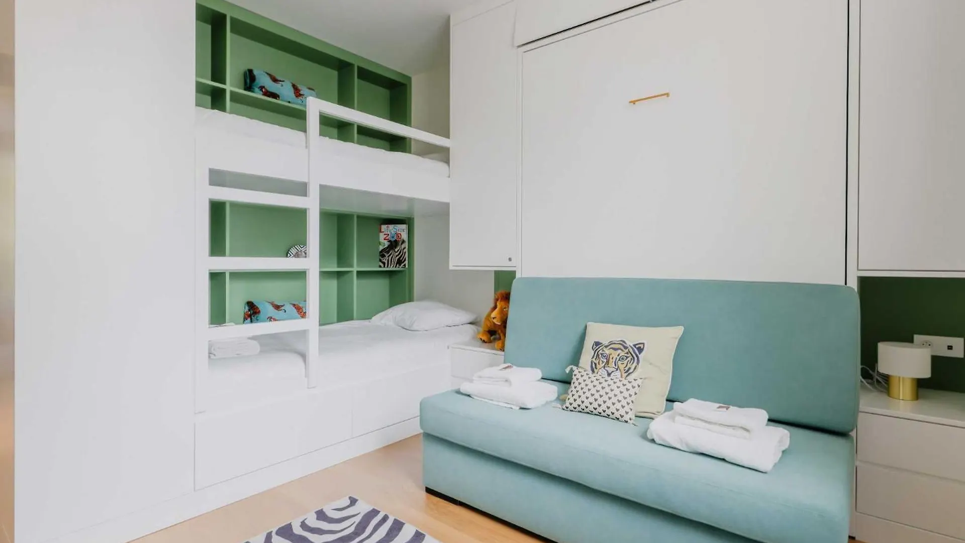 Luxurious Apartment - 4Br-10P- Ternes-Pereire Paris