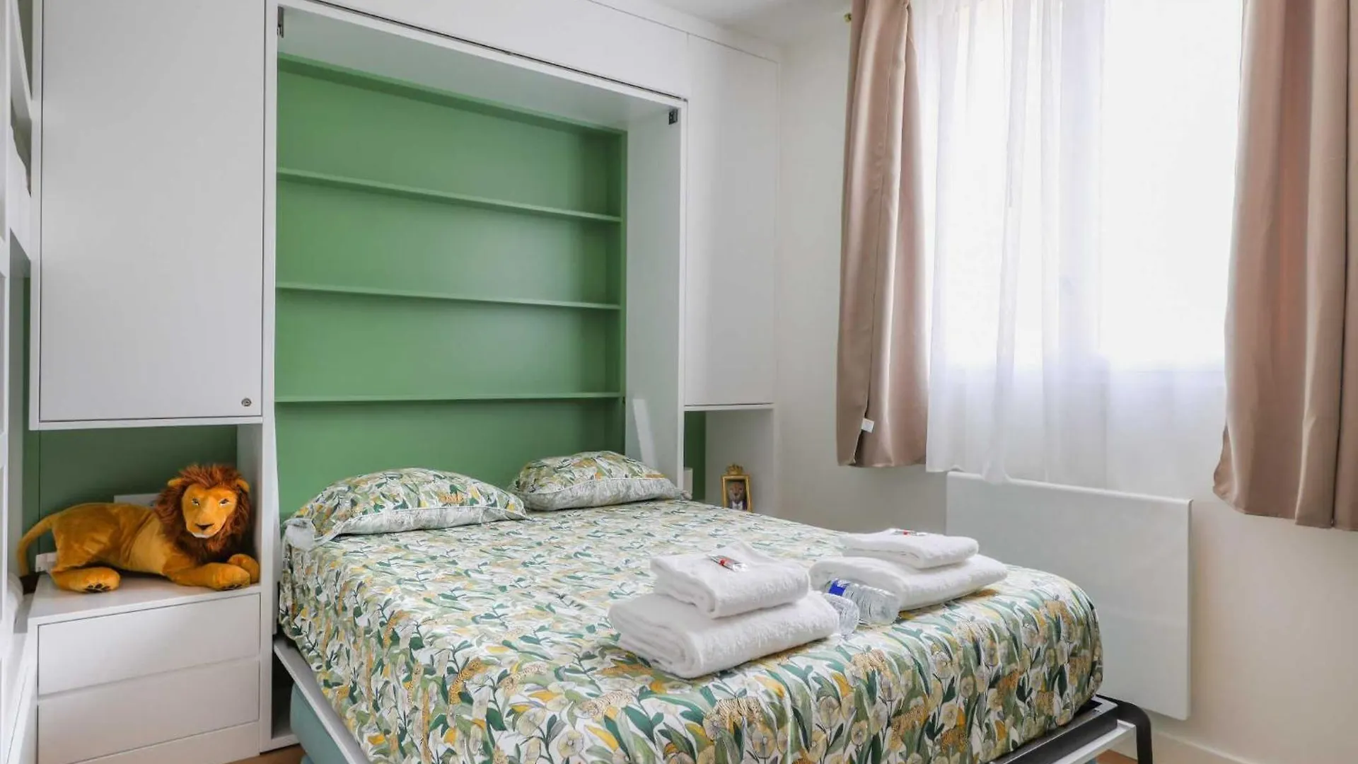פריז Luxurious Apartment - 4Br-10P- Ternes-Pereire